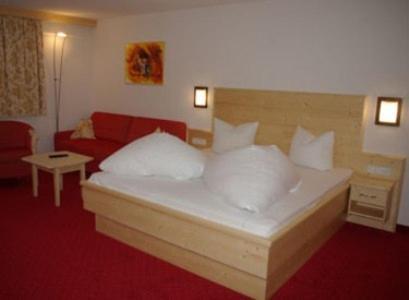 Alpenhof Pension-Garni Nauders Εξωτερικό φωτογραφία
